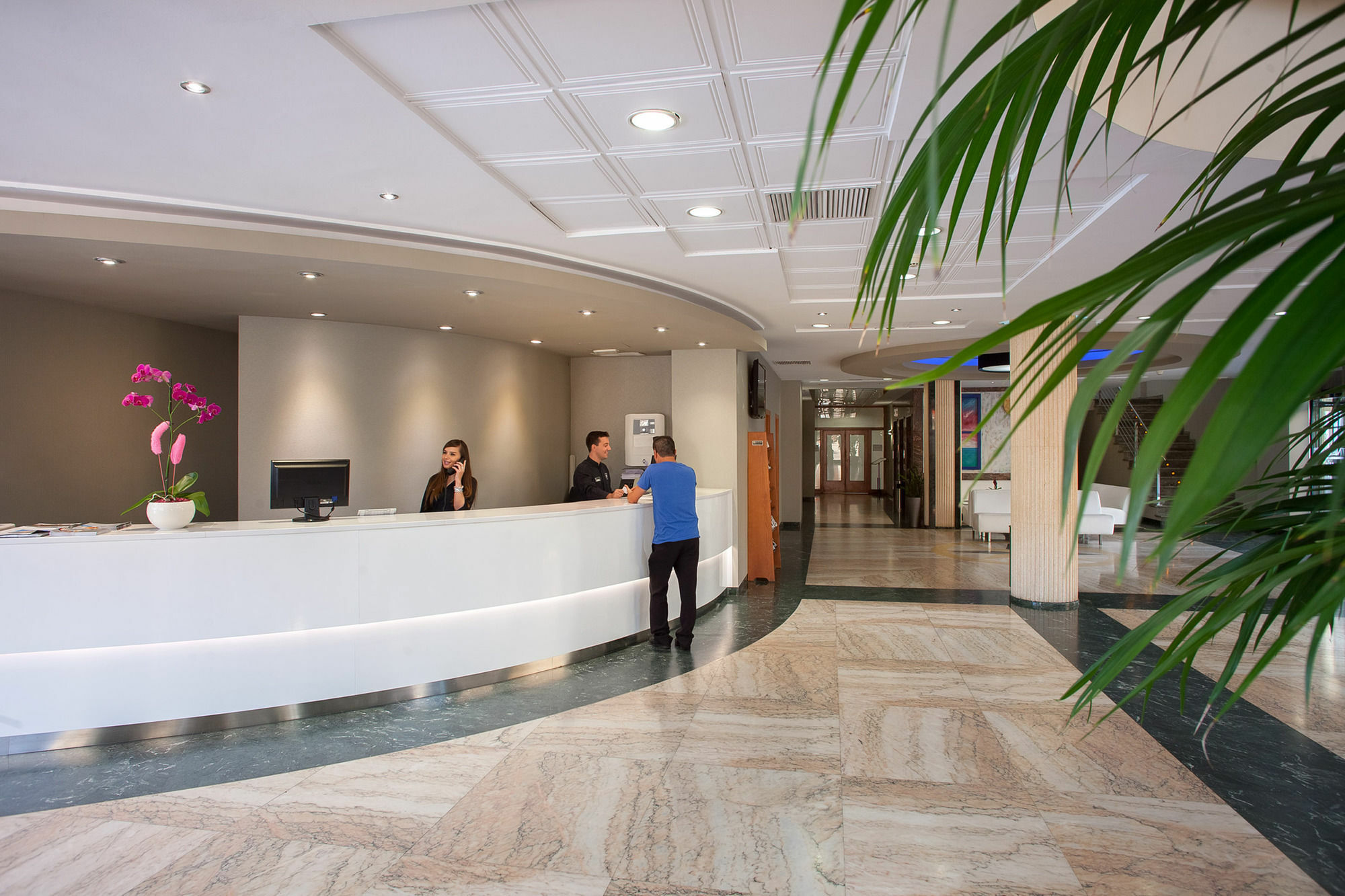 Estudios Rh Vinarós Exteriér fotografie